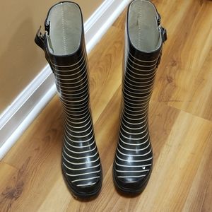 Rainboots